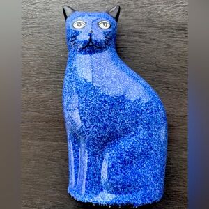 Vintage Ceramic Spongeware Cat Figurine Sitting Blue Speckled Paint Folk EUC MCM
